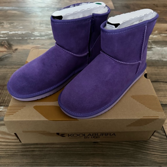 Ugg Koolaburra Mini Suede Boots, Size 5 - NEW IN BOX - Picture 1 of 4